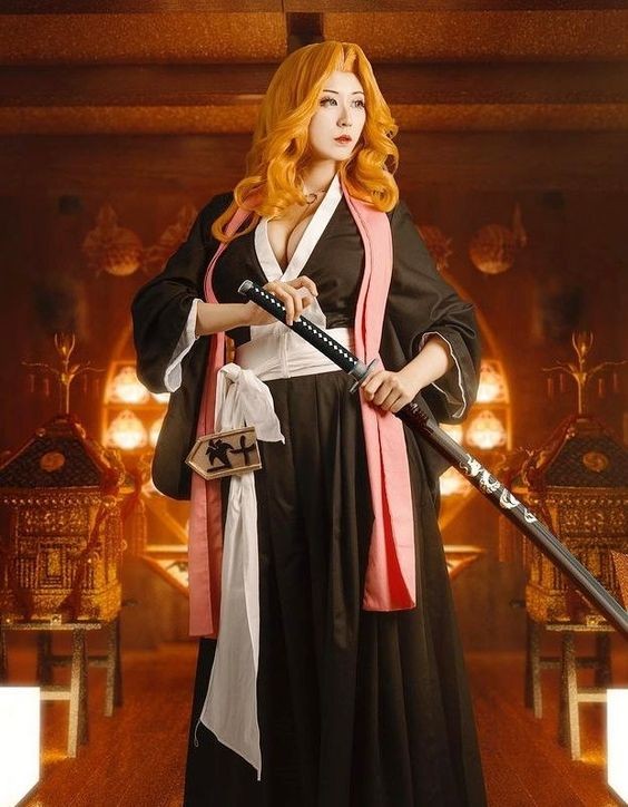 Anime Cosplay Costume Set Bleach - Matsumoto Rangiku Halloween