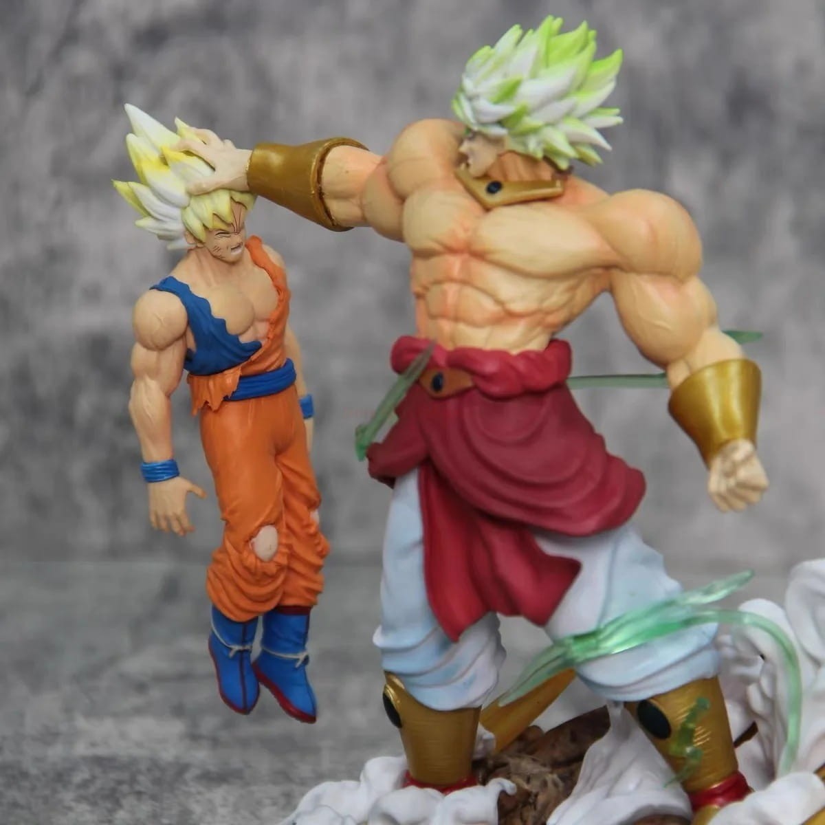 Dragon Ball Anime Figure - Broly i Son Goku