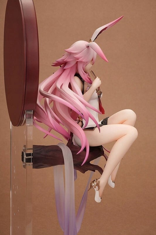 Collector's Statuette Figure - Sakura Yae