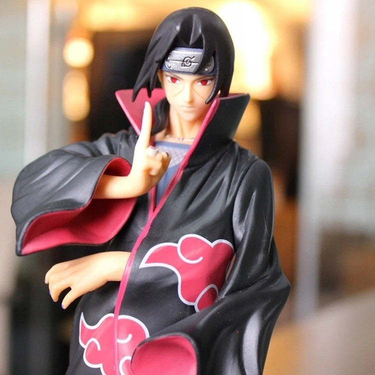 Collector's Figure Naruto - Itachi Uchiha